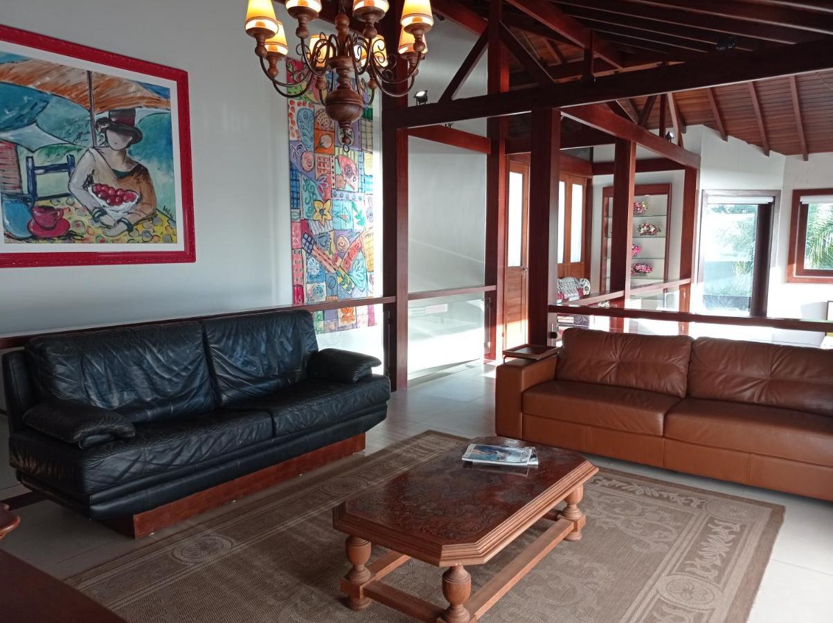 Casa Por Do Sol - Hospedagem De Luxo Villa Кабо Фрио Екстериор снимка
