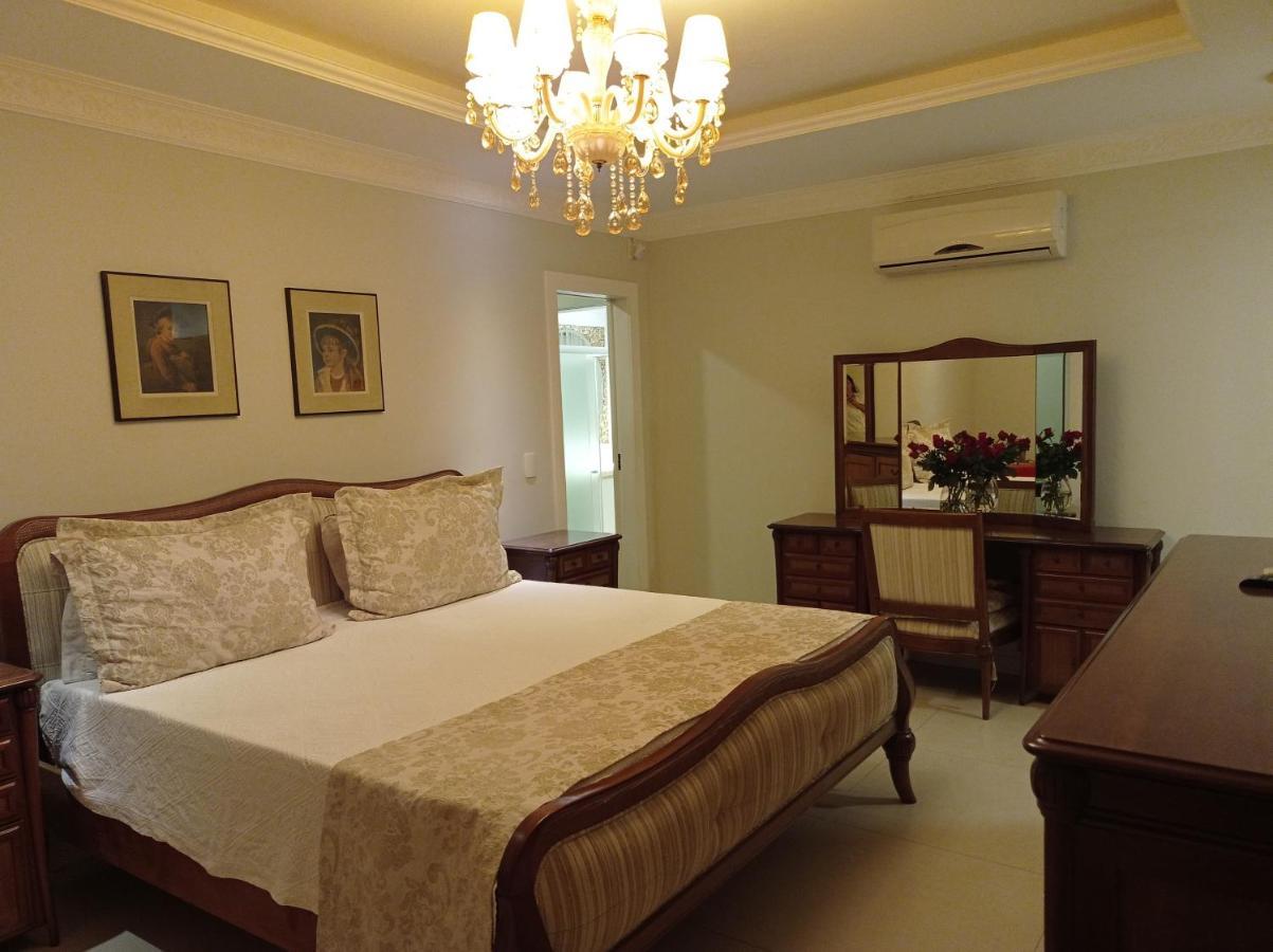 Casa Por Do Sol - Hospedagem De Luxo Villa Кабо Фрио Екстериор снимка
